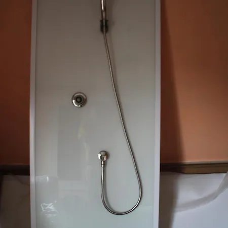 Couette-café Salamandres Tergnier