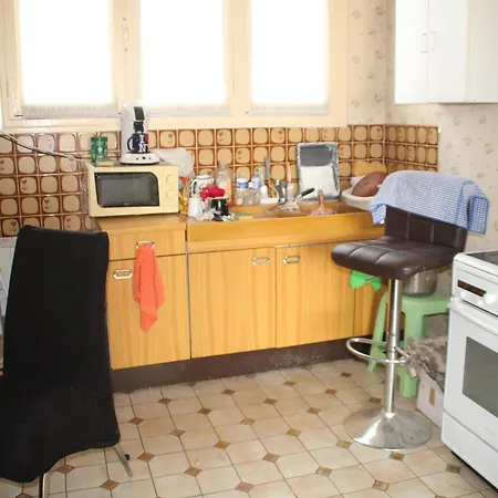 Salamandres Bed & Breakfast *